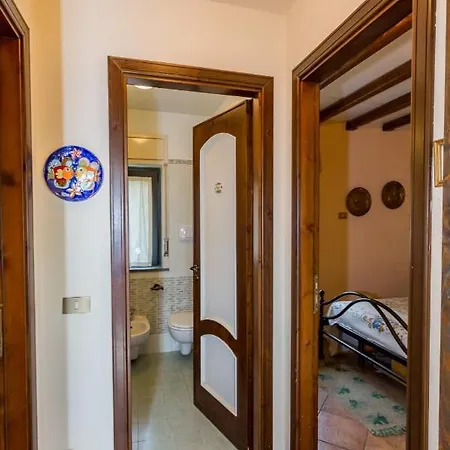 Casa Nel Vigneto تريكاستانيي