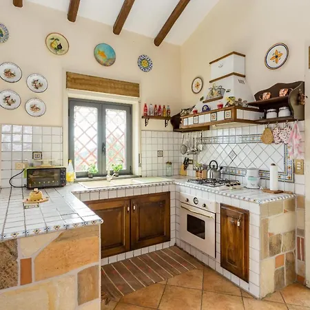 Casa Nel Vigneto تريكاستانيي